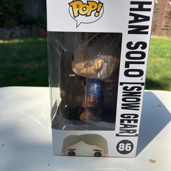 VAULTED: Funko Pop Han Solo (Snow Gear) 86 - Picture 2 of 4